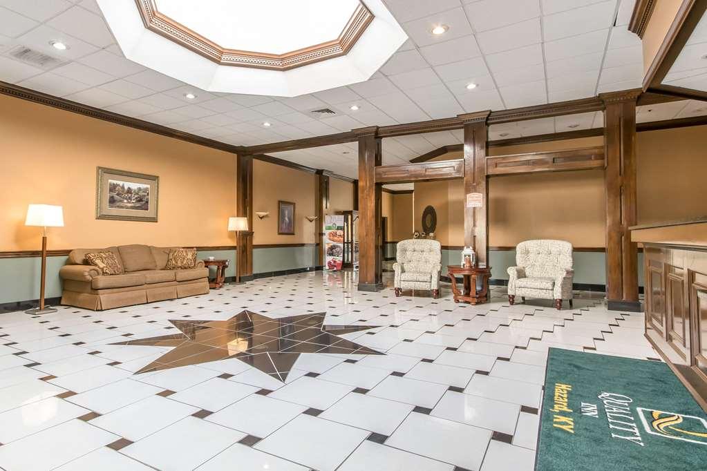 Quality Inn Hazard Interior photo