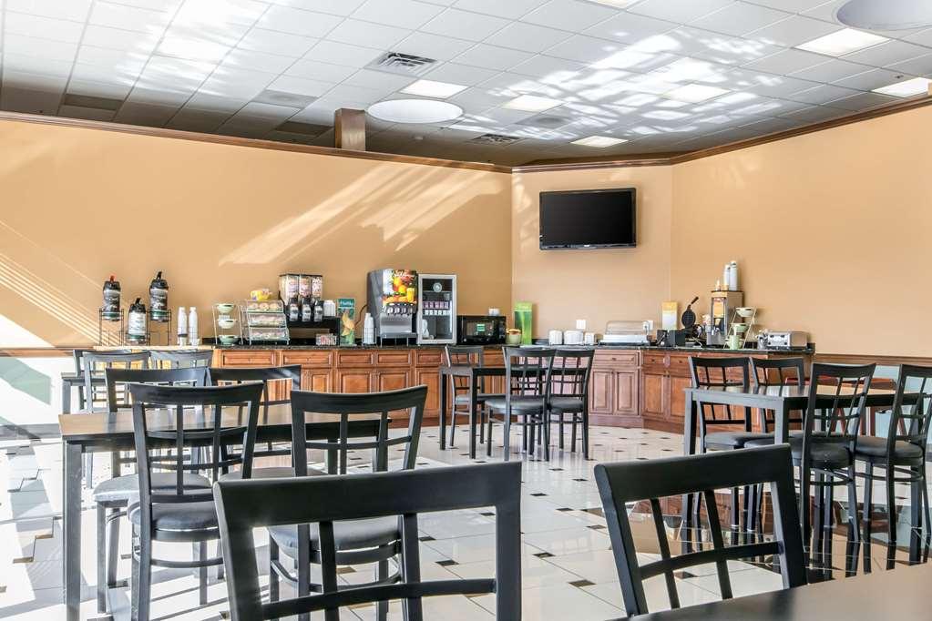 Quality Inn Hazard Restaurant photo