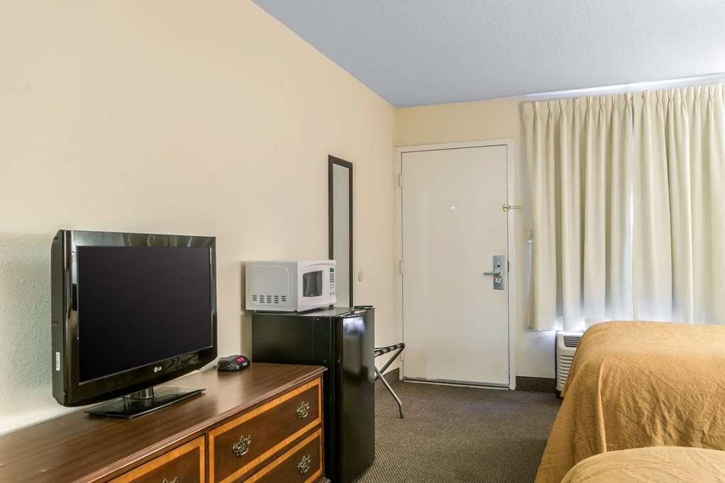 Quality Inn Hazard Room photo