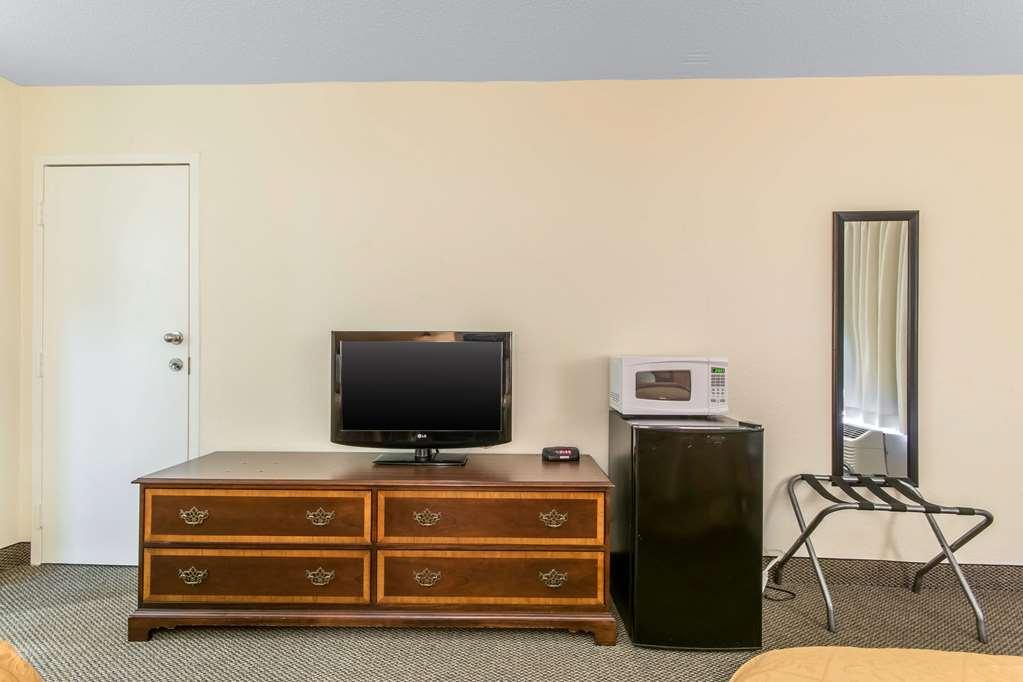 Quality Inn Hazard Room photo